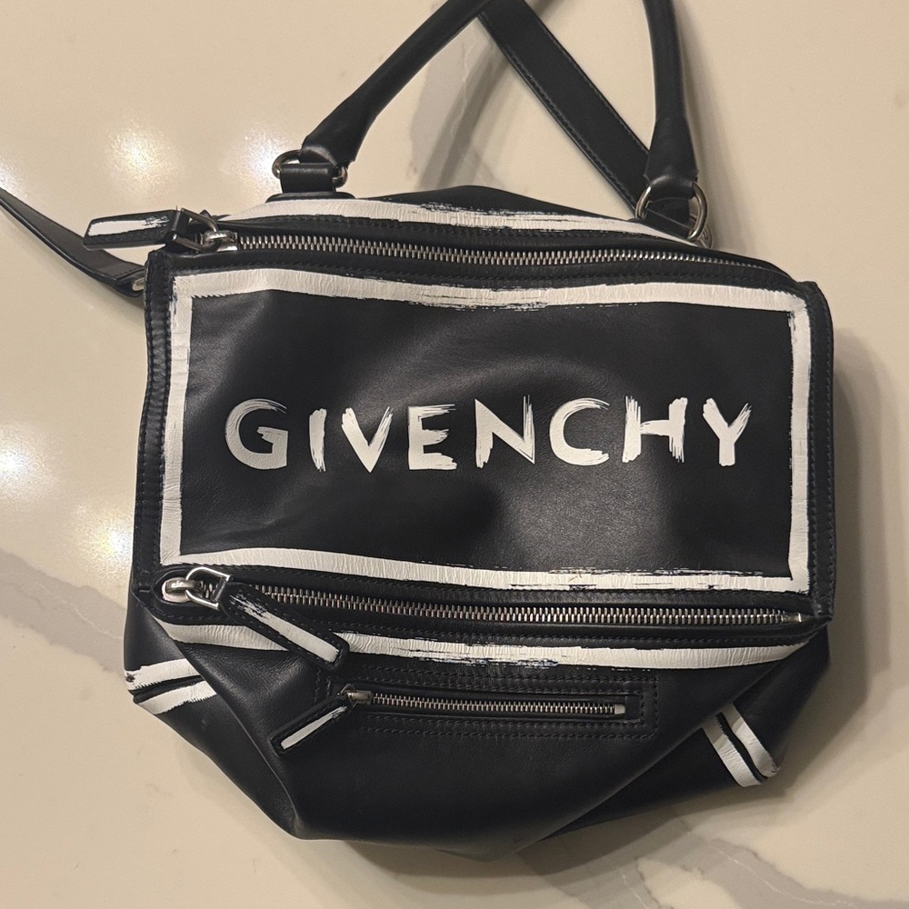 Givenchy Monochrome Logo Shoulder Bag